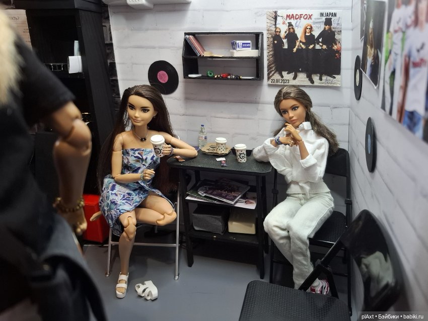 113. "О чём спорим?.. - Главное, на что!"