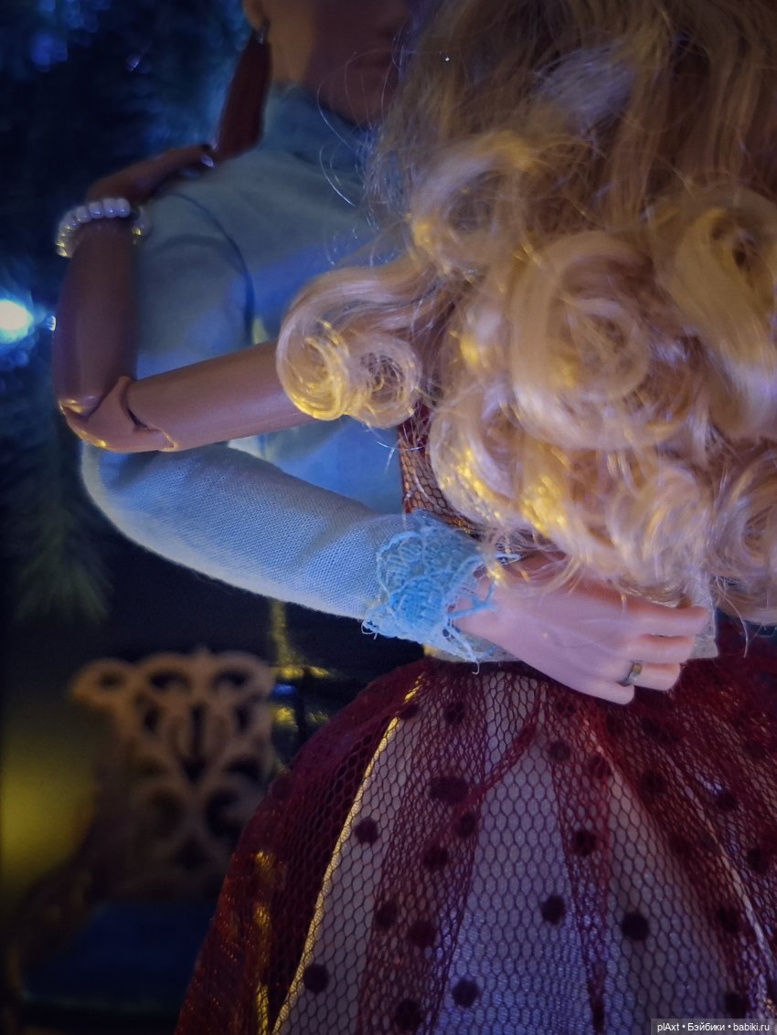 Новогодний бал 2025-2026 — Новый год и Рождество: праздничные фото кукол