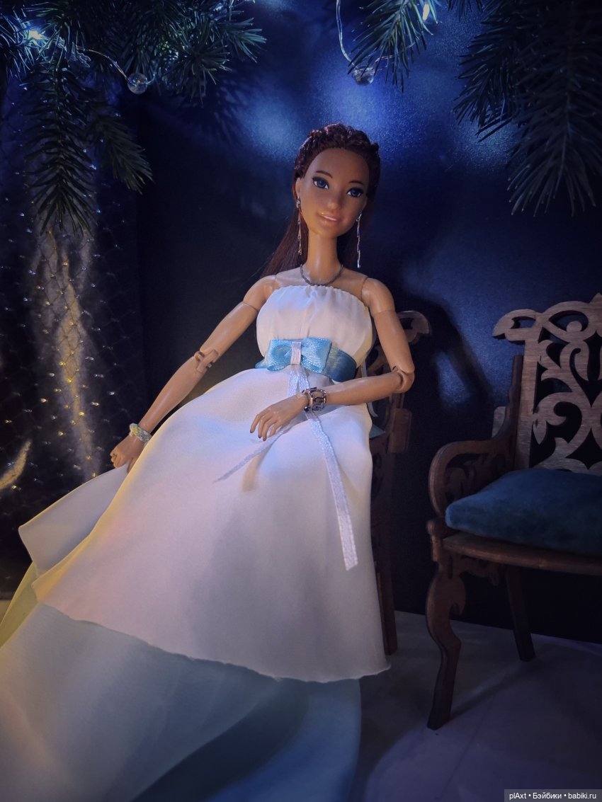 Новогодний бал 2025-2026 — Новый год и Рождество: праздничные фото кукол