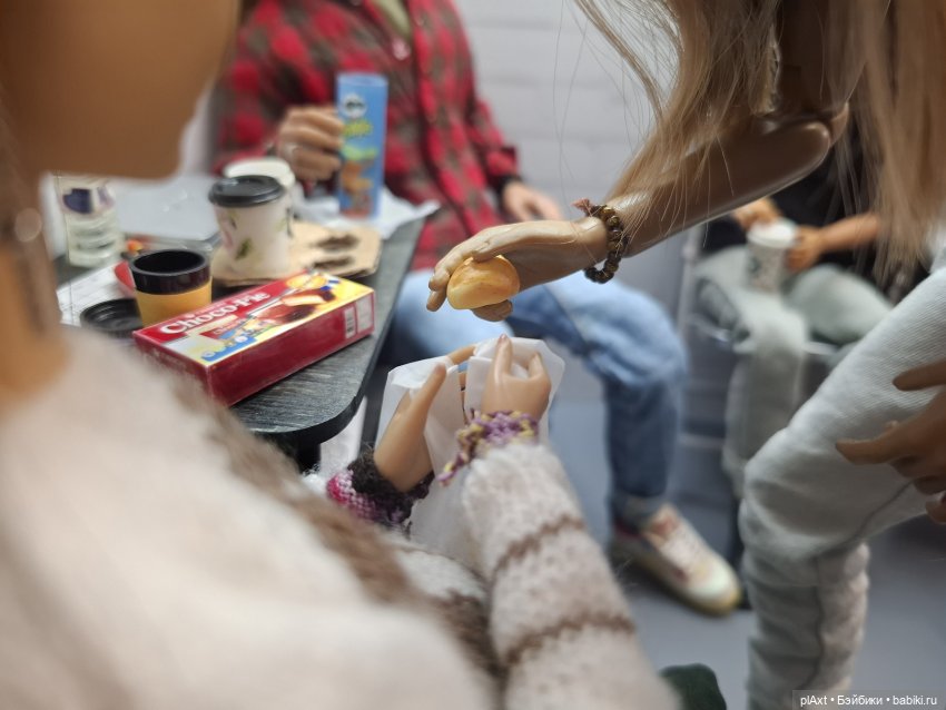 121. Неловкое состояние — Кукольные фотоистории и сериалы: комиксы