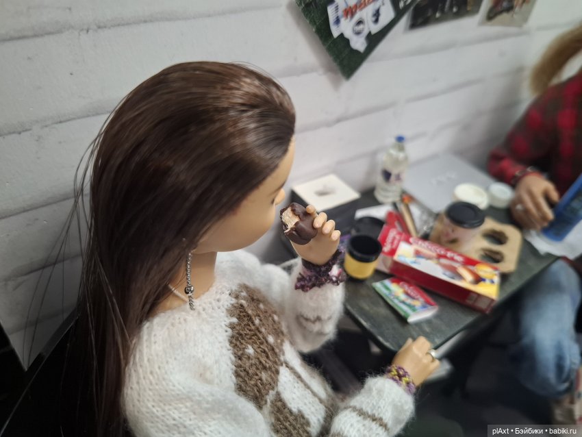 121. Неловкое состояние — Кукольные фотоистории и сериалы: комиксы