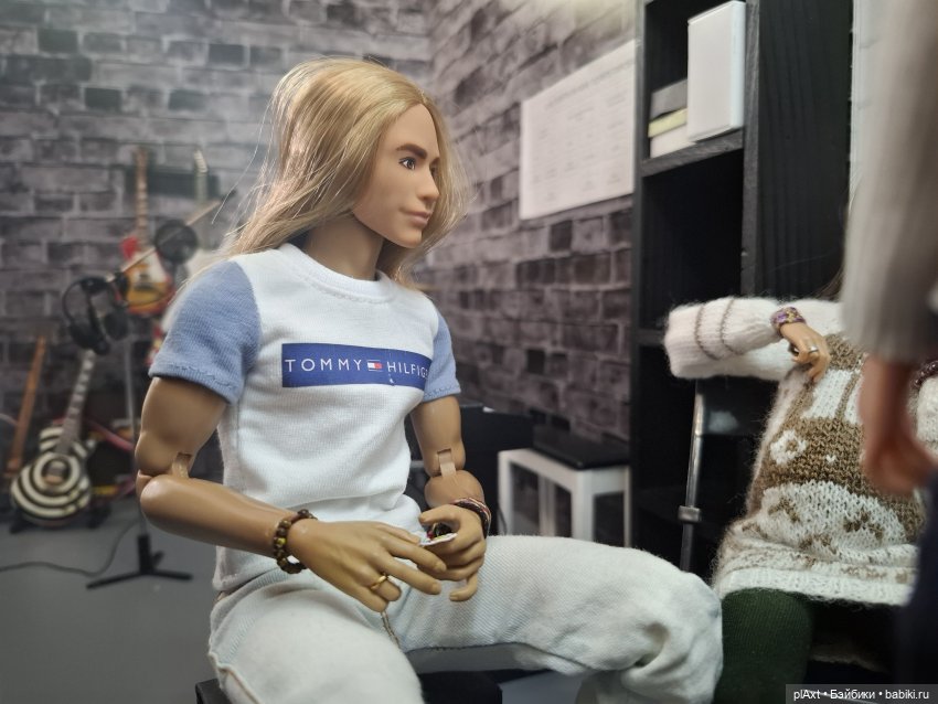 121. Неловкое состояние — Кукольные фотоистории и сериалы: комиксы