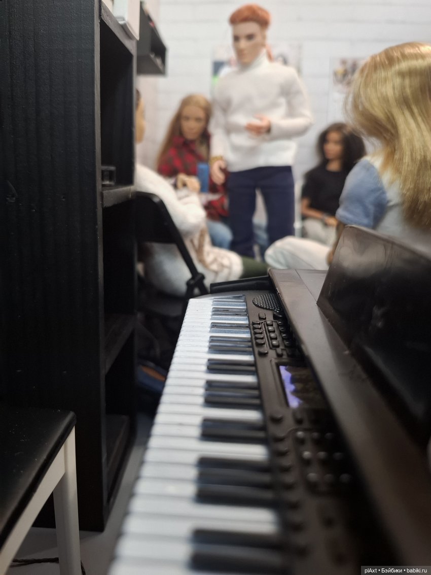 121. Неловкое состояние — Кукольные фотоистории и сериалы: комиксы