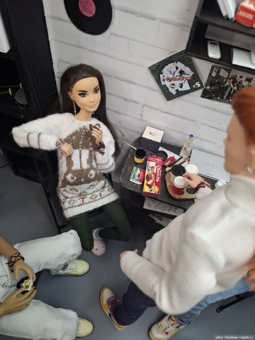 121. Неловкое состояние — Кукольные фотоистории и сериалы: комиксы