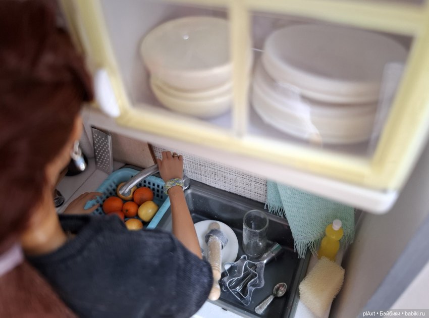 122. В гостях у Рыженьких