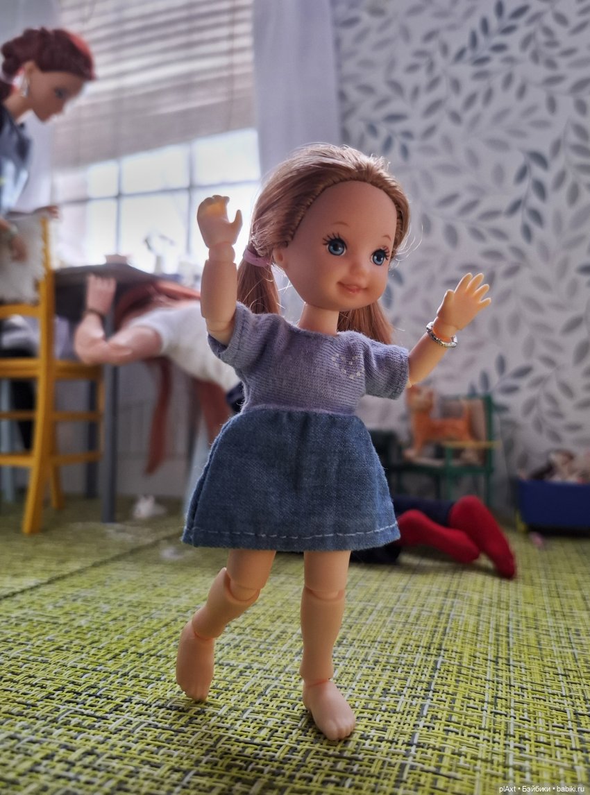 122. В гостях у Рыженьких