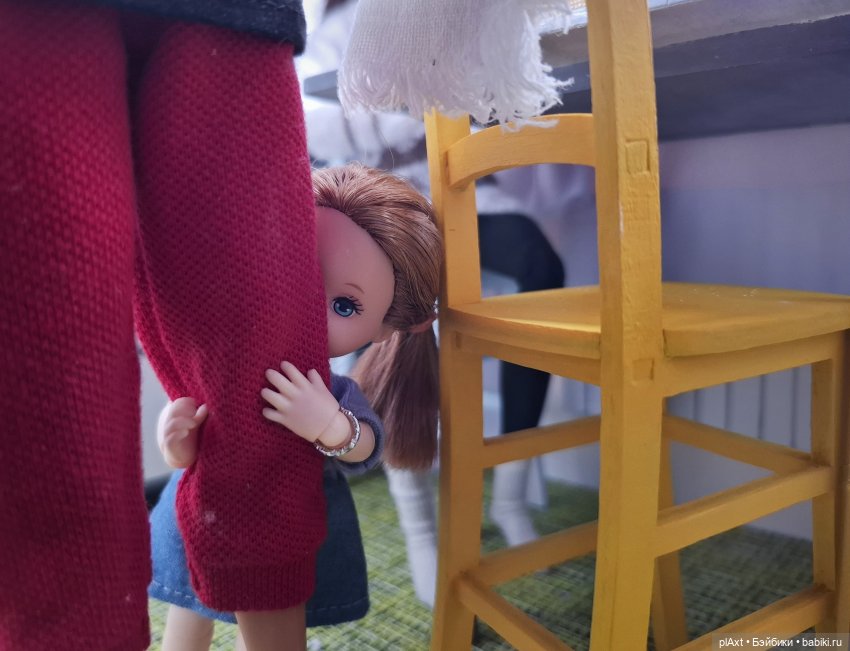 122. В гостях у Рыженьких