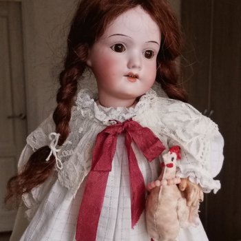 Сашенька, милая любимица