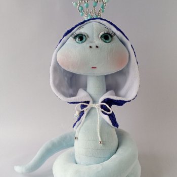 2025 год - год Змеи