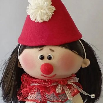 О клоунессе Кнопе