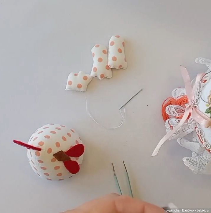 Рабочие моменты. Курочка-наседка (фото 5)