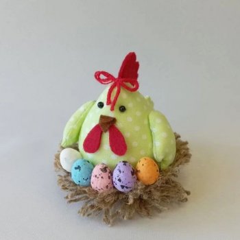 Рабочие моменты. Курочка-наседка