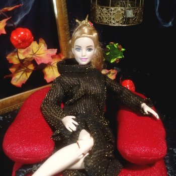 С жутким праздником вас!)