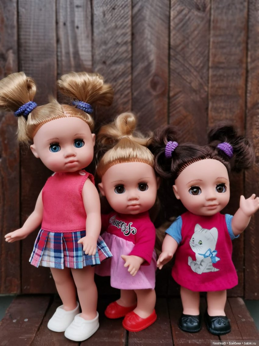 Соня подросла, а Ася стала маленькой