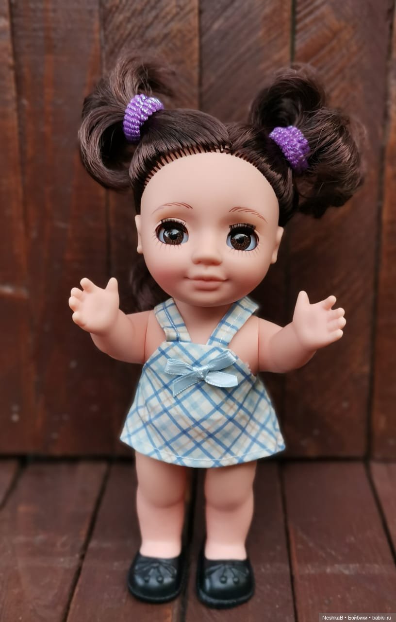 Соня подросла, а Ася стала маленькой