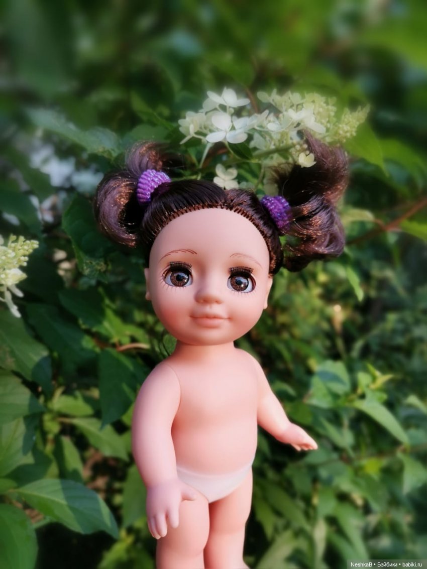 Соня подросла, а Ася стала маленькой