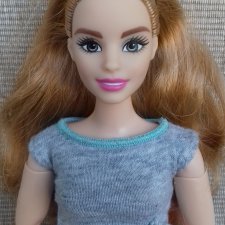 Кукла Barbie Безграничные движения Рыжеволосая в леггинсах и топе (с артикуляцией тела) FTG84