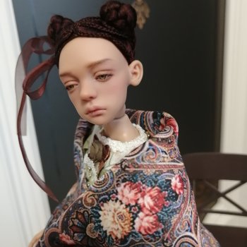 Птичка Лора