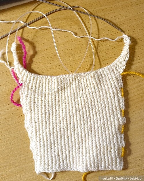 С марта по май. Часть 2 — Одежда и обувь для кукол своими руками: фото (фото 7)