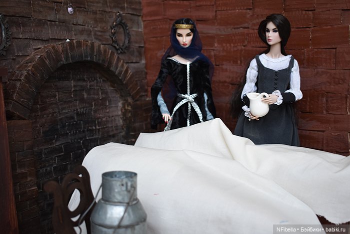 КОРОЛЕВСТВО. 1. Погребение