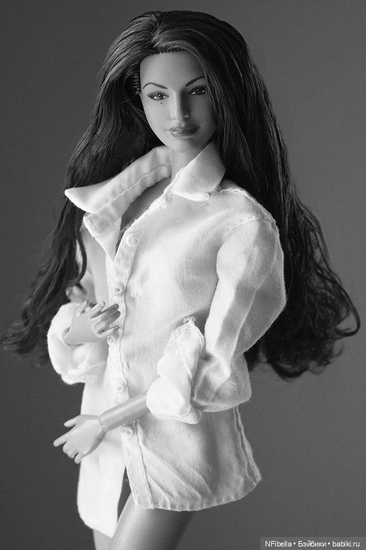 Немного новеньких — Коллекции игровых кукол (Playline): фото полок (фото 4)