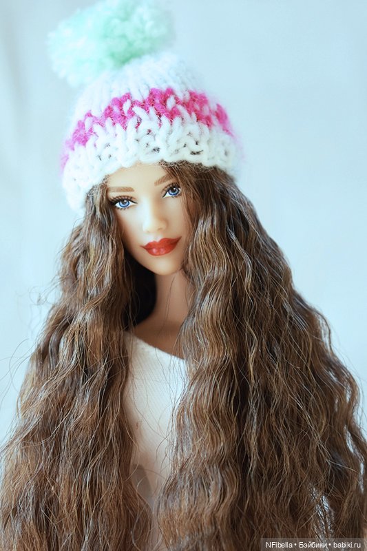 Девушка из дома напротив — Куклы Barbie (Барби): Looks (фото 7)