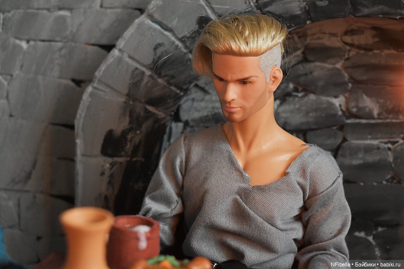 ВЕЧНАЯ ЗЕМЛЯ. 33. Элла-северянин