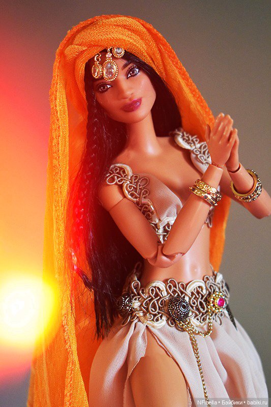 ПРЕЛЕСТЬ, ЖИВУЩАЯ В ДОМЕ — Куклы Barbie (Барби): Looks (фото 2)