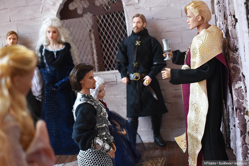 ВЕЧНАЯ ЗЕМЛЯ. 77. Дорогая семья