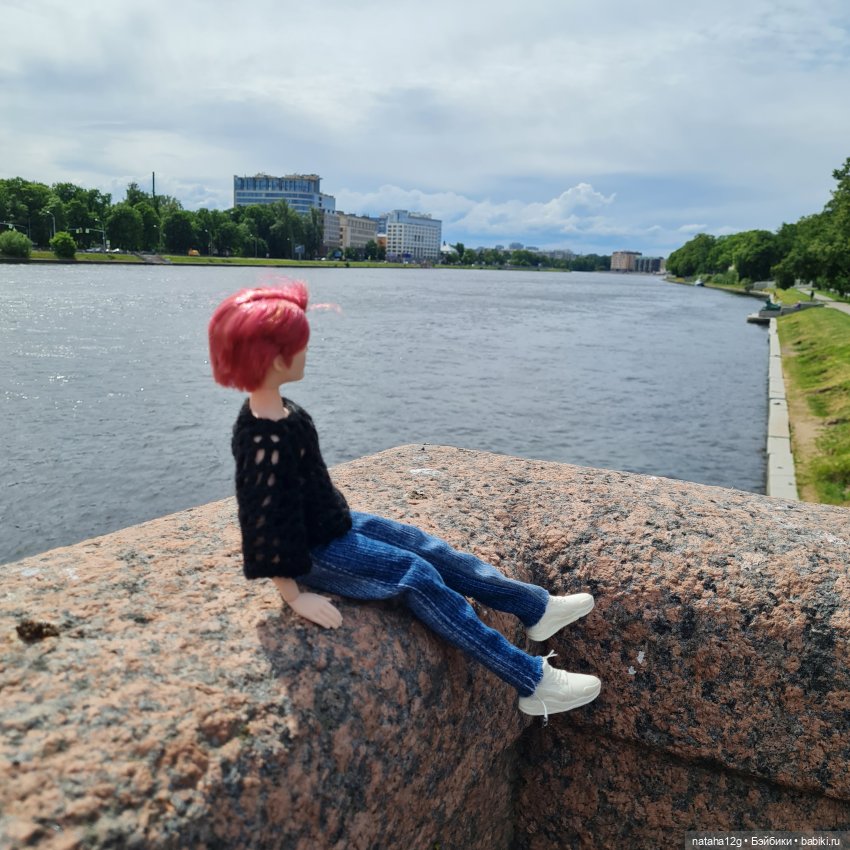 Путешествие Чонгука. Часть 6. Санкт-Петербург (парки) (фото 9)