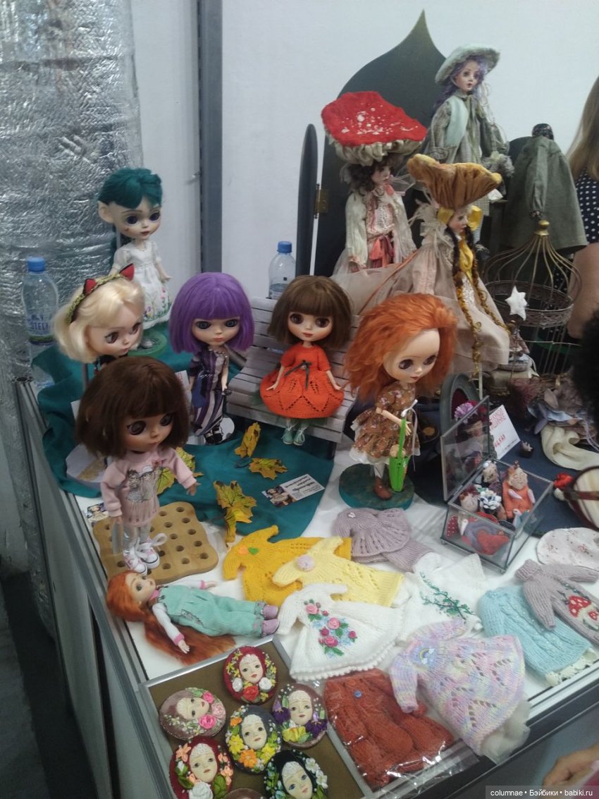 "Осенний салон" на Тишинке. Часть1. Мелодия между трубами вентиляции и пожарных кранов