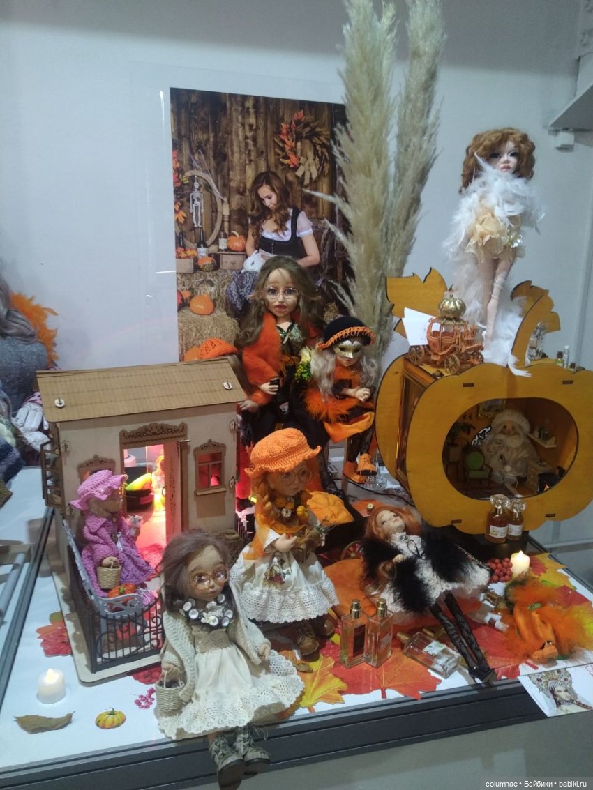 "Осенний салон" на Тишинке. Часть1. Мелодия между трубами вентиляции и пожарных кранов