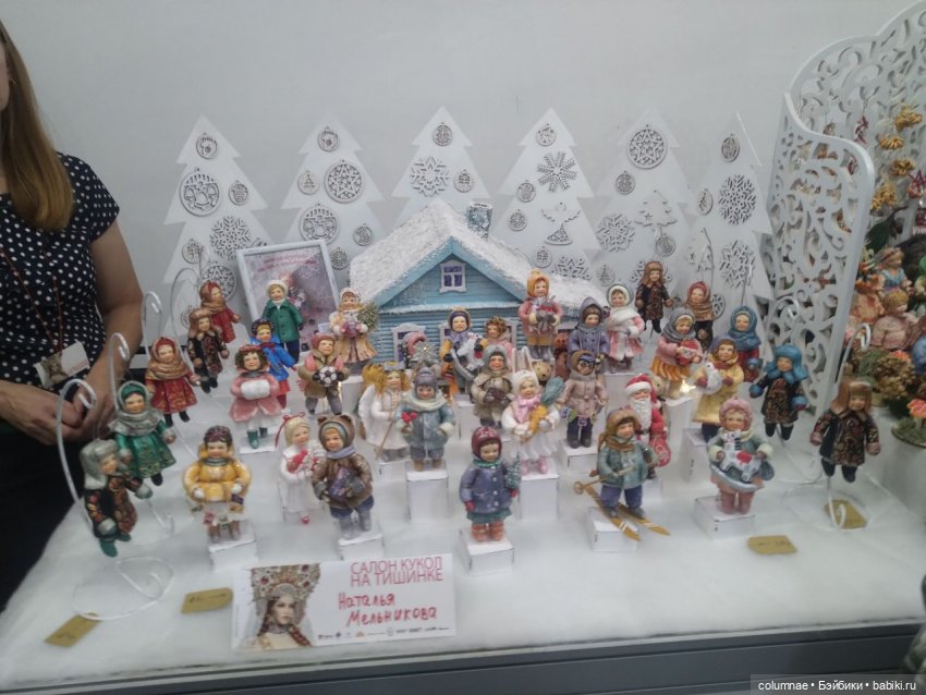 "Осенний салон" на Тишинке. Часть1. Мелодия между трубами вентиляции и пожарных кранов