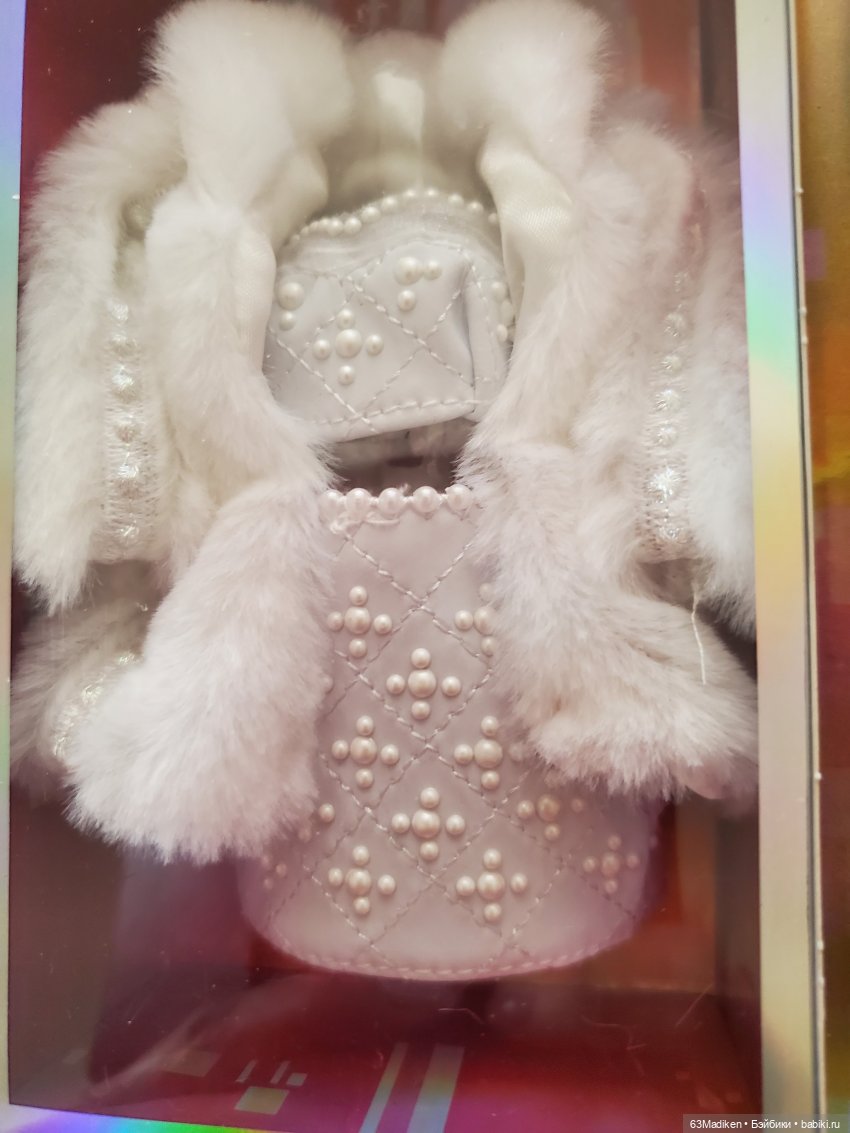 Весной появилась... Зима | Бэйбики Весной появилась... Зима — Куклы Rainbow High (Рейнбоу Хай (фото 4)