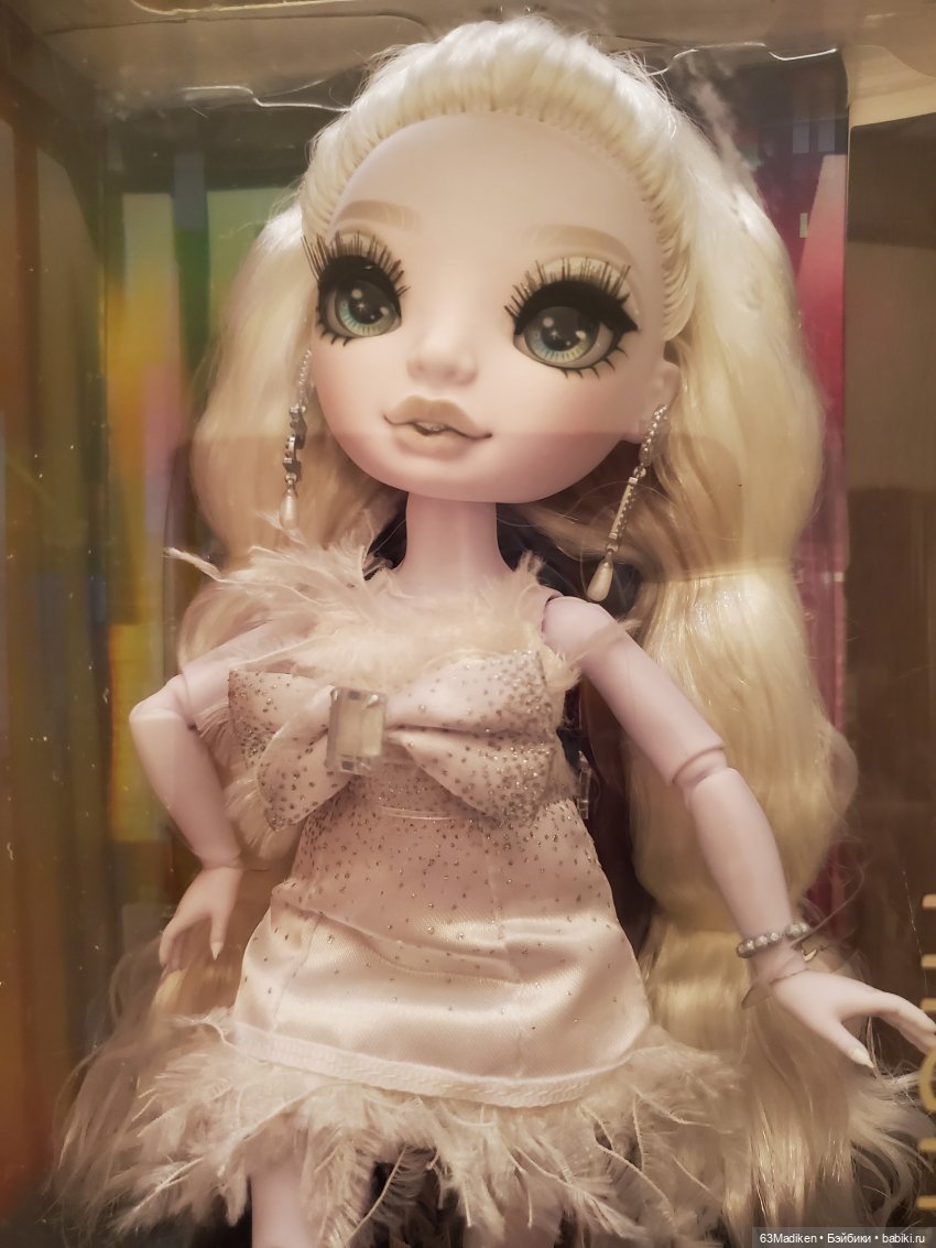 Весной появилась... Зима | Бэйбики Весной появилась... Зима — Куклы Rainbow High (Рейнбоу Хай (фото 3)