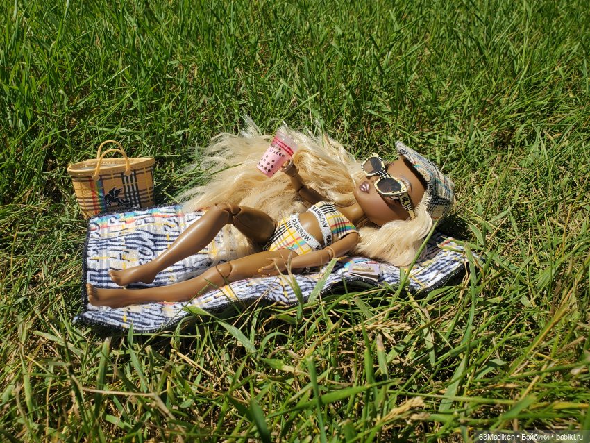 Солнечные выходные — Куклы Rainbow High (Рейнбоу Хай