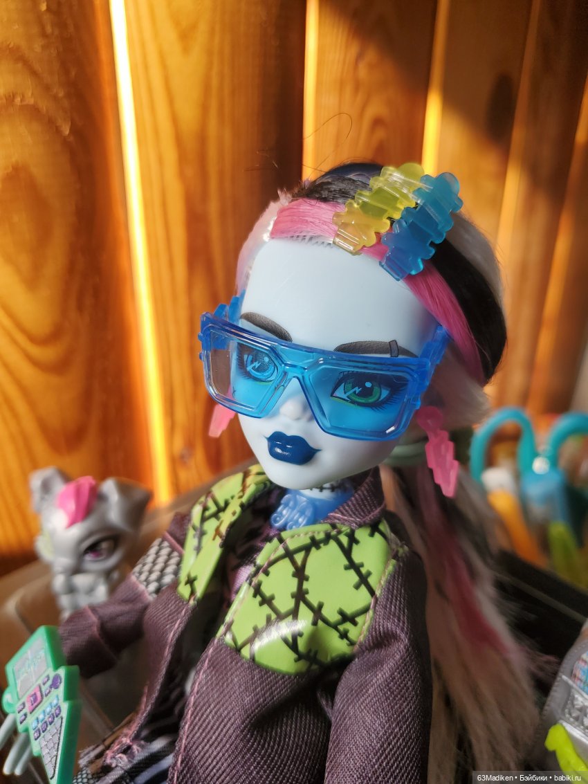 Очаровательная бунтарка — Куклы Monster High и Ever After High: G1 (фото 6)