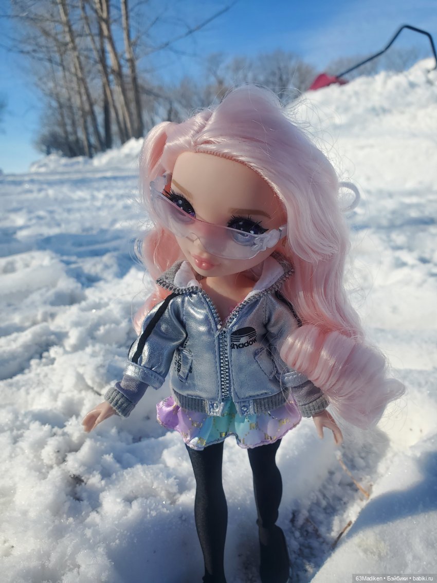 Bella Parker 2 — Куклы Rainbow High (Рейнбоу Хай