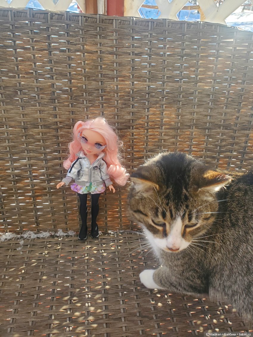 Bella Parker 2 — Куклы Rainbow High (Рейнбоу Хай