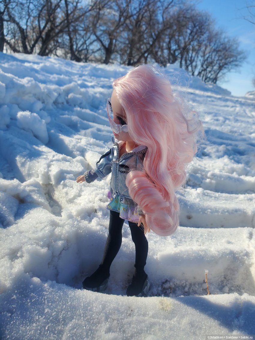 Bella Parker 2 — Куклы Rainbow High (Рейнбоу Хай