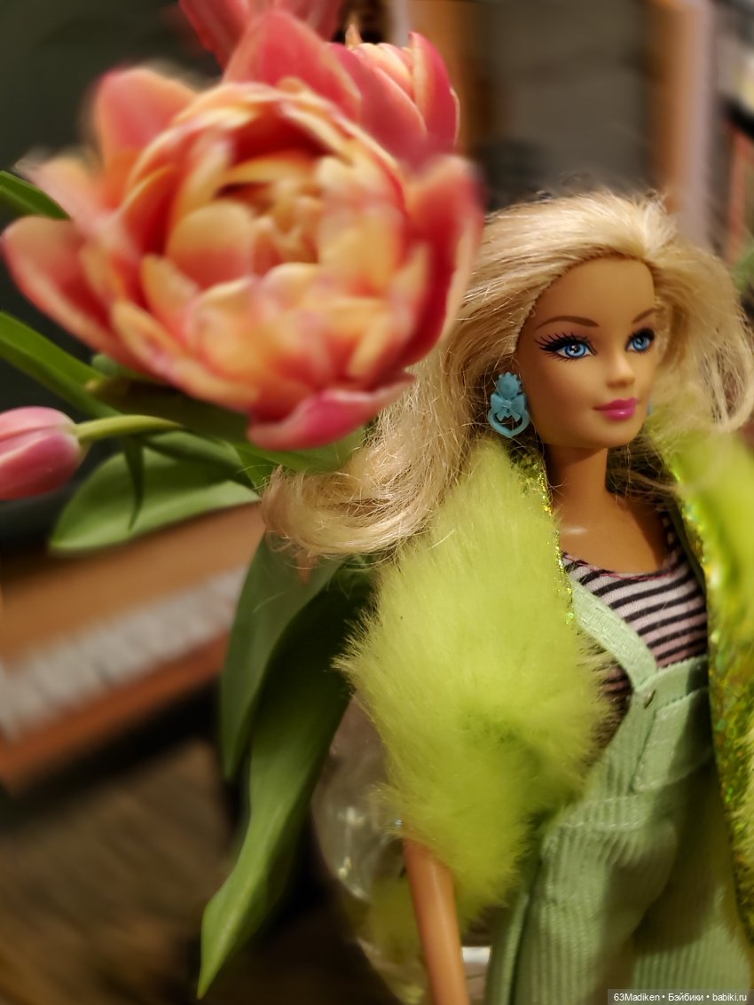 Тюльпаны и Любовь Петровна (фото 10)