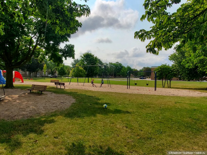 Клара и Зайка в парке 🍏 — Куклы Corolle (Королле): французские (фото 7)