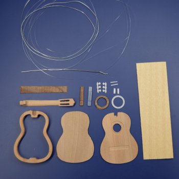 Набор для сборки классической гитары 1/12!