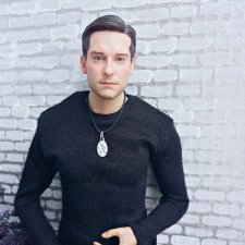 Адриан Де-Вер