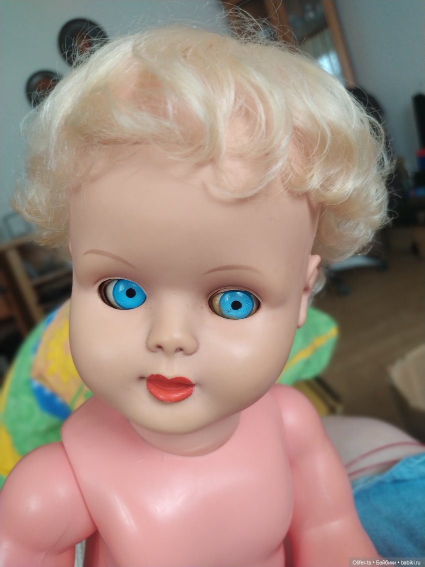 Вот голова с нормально лежащими волосами