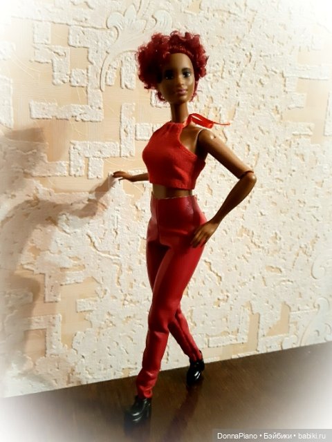 Проще простого. Кожаные брюки для пышек (фото 7)