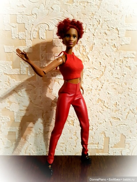 Проще простого. Кожаные брюки для пышек (фото 5)