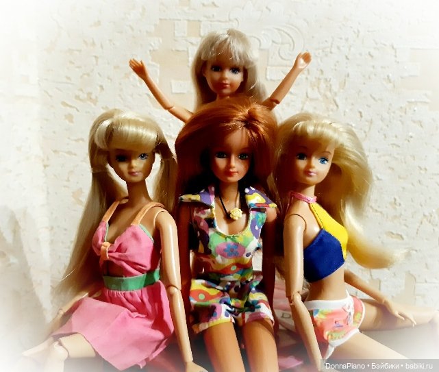 Найдите 10 отличий — Аналоги Барби и куклы 1/6: клоны 90
