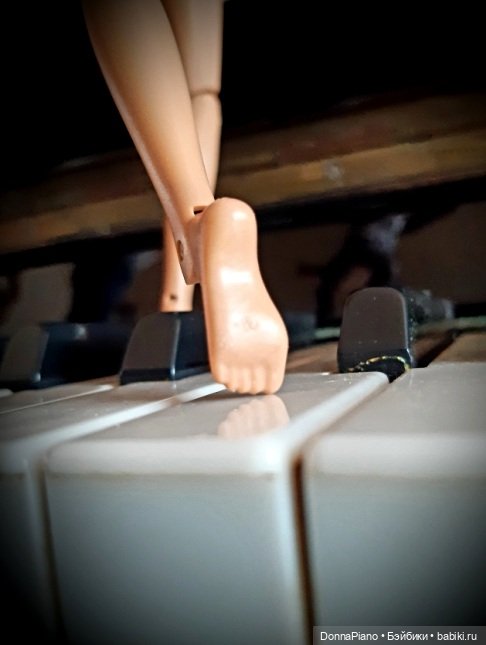 День Фортепиано — Куклы Barbie (Барби): Looks