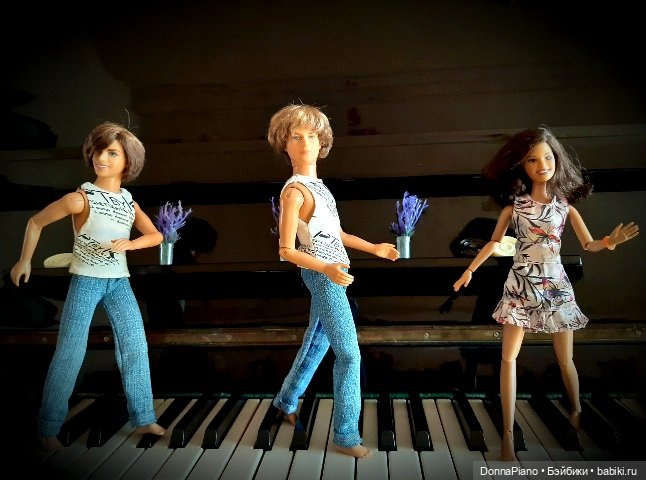 День Фортепиано — Куклы Barbie (Барби): Looks